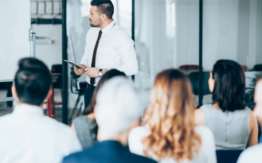 “La insolvència econòmica no és el problema. És un dels problemes”